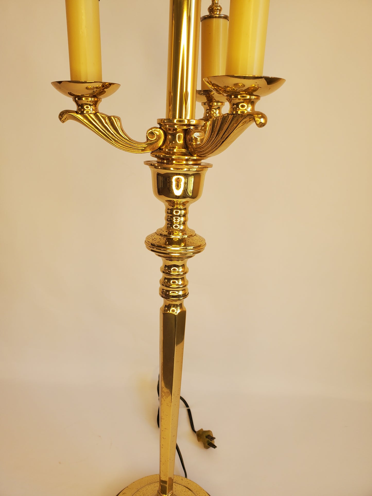 Vintage Brass Candelabra Style Table Lamp