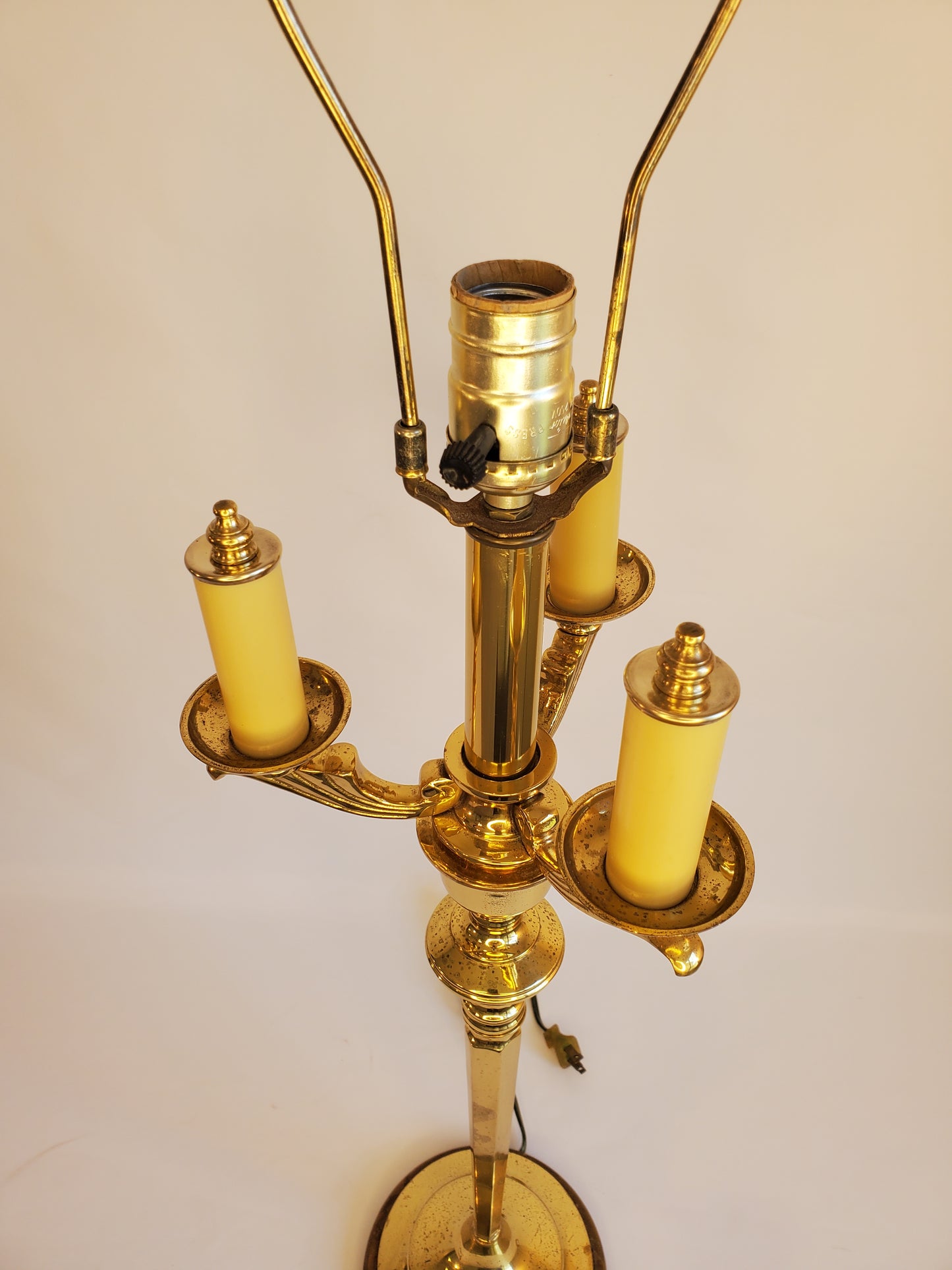 Vintage Brass Candelabra Style Table Lamp
