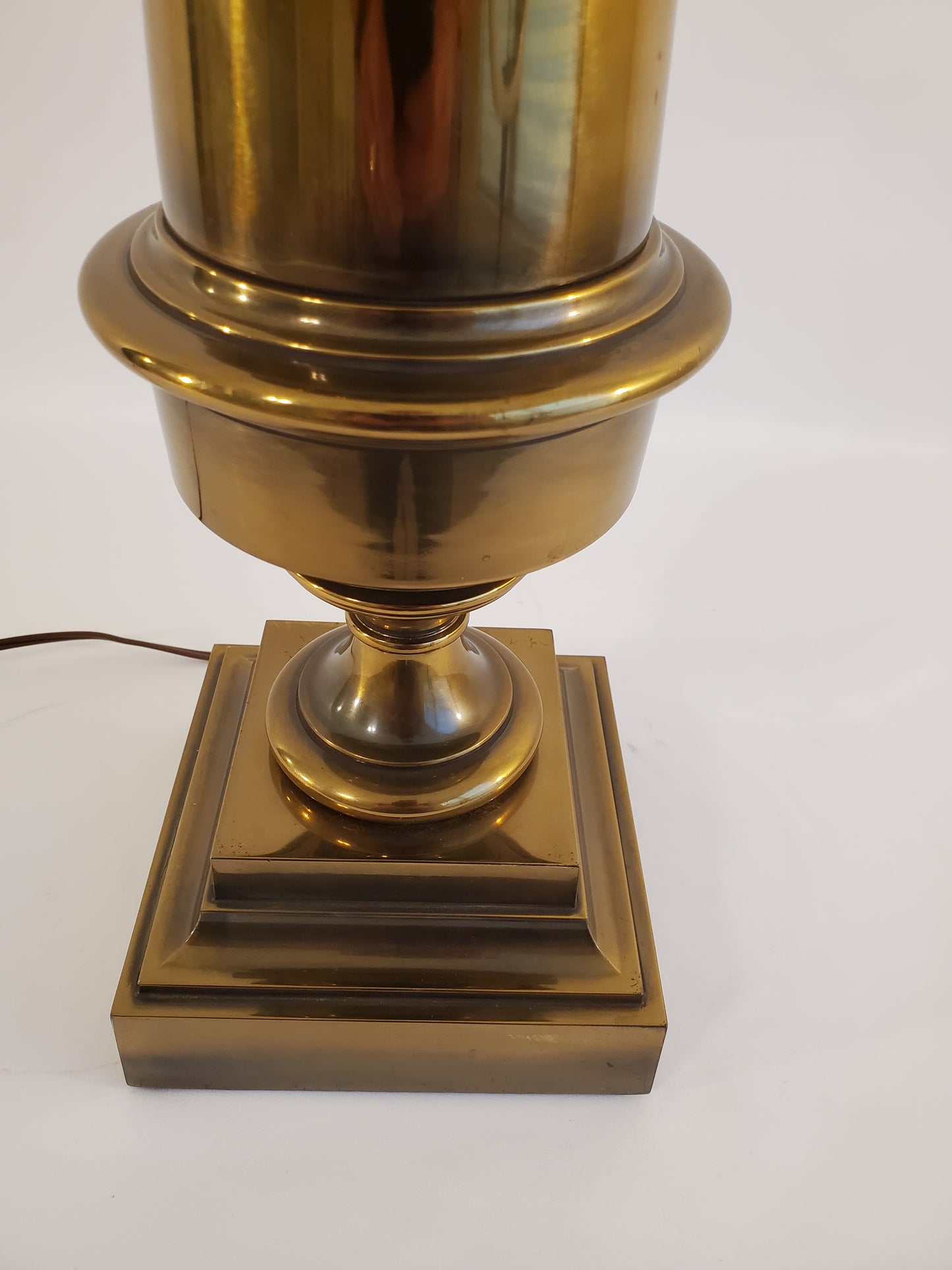 Vintage Stiffel Brass Tall Trophy Style Table Lamp