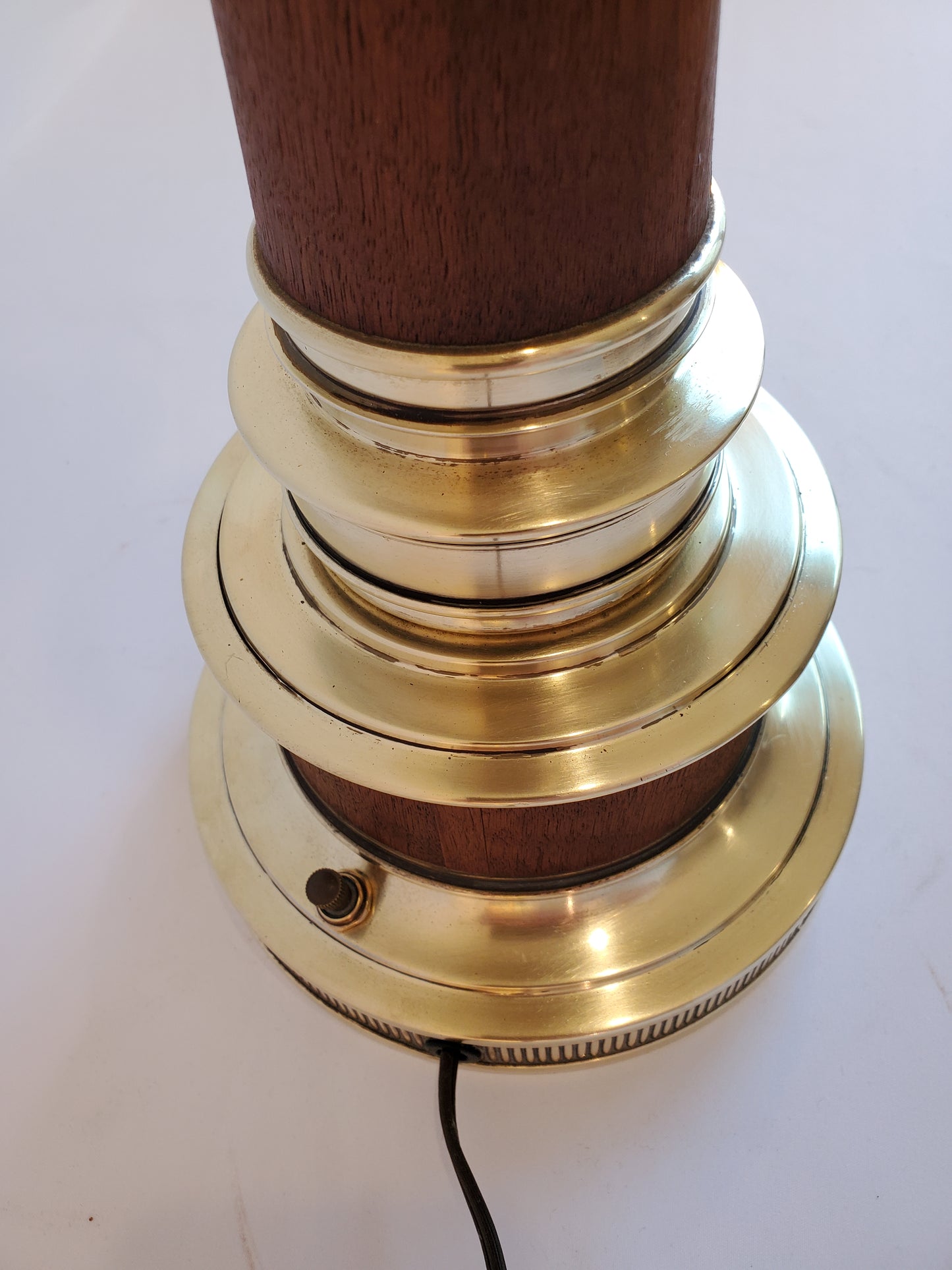 Stiffel Neo Classical Corinthian Column Brass Table Lamp Wood Accent