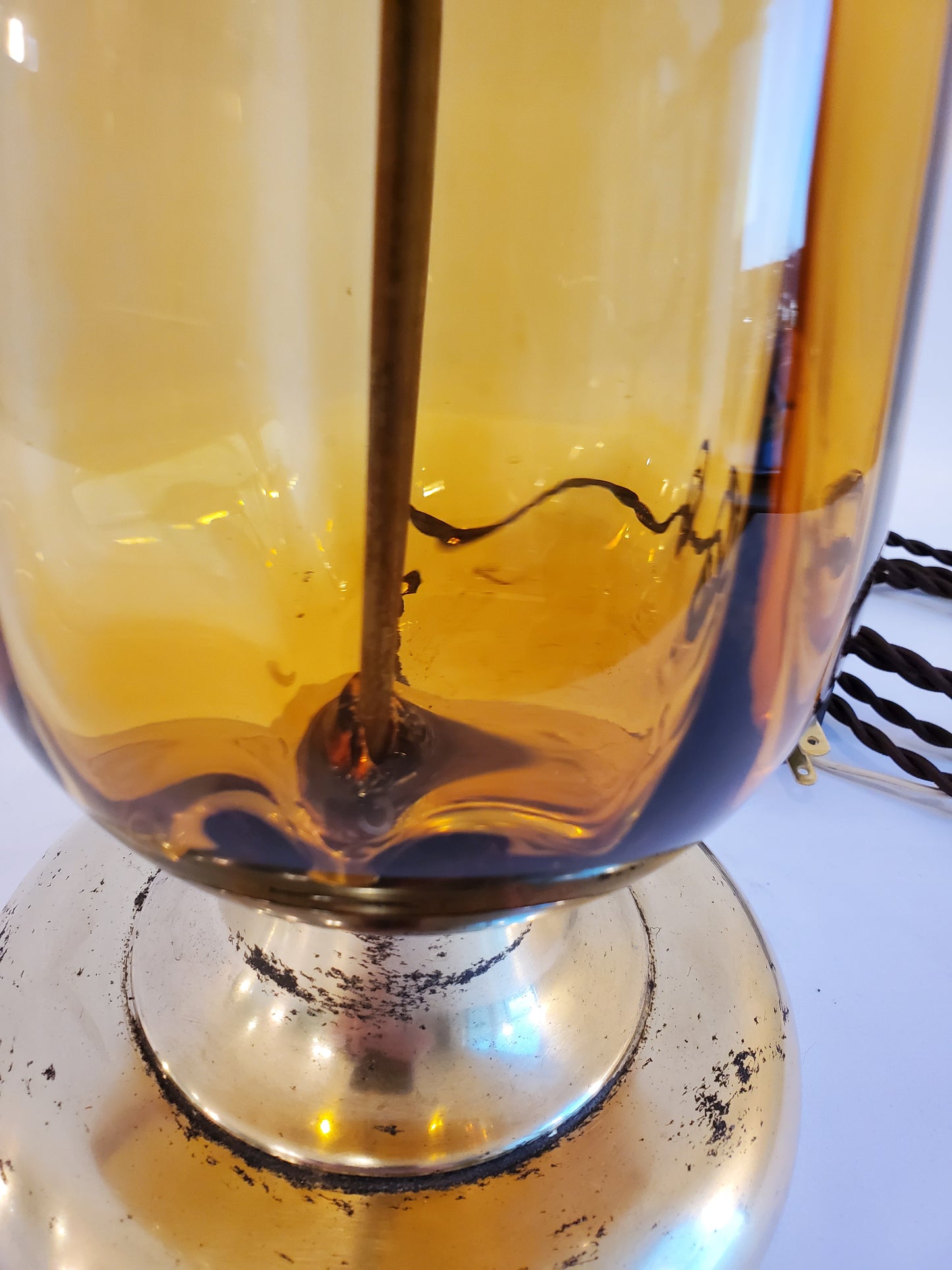 Mid-Century Modern Murano Italian Ribbed & Tapered Amber Glass Table Lamp