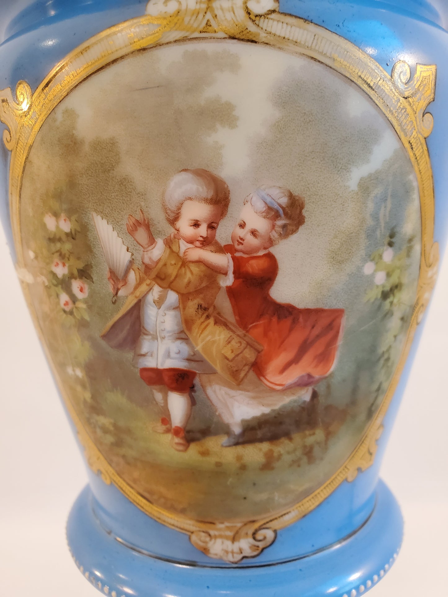 Ornate Porcelain and Brass Table Lamp