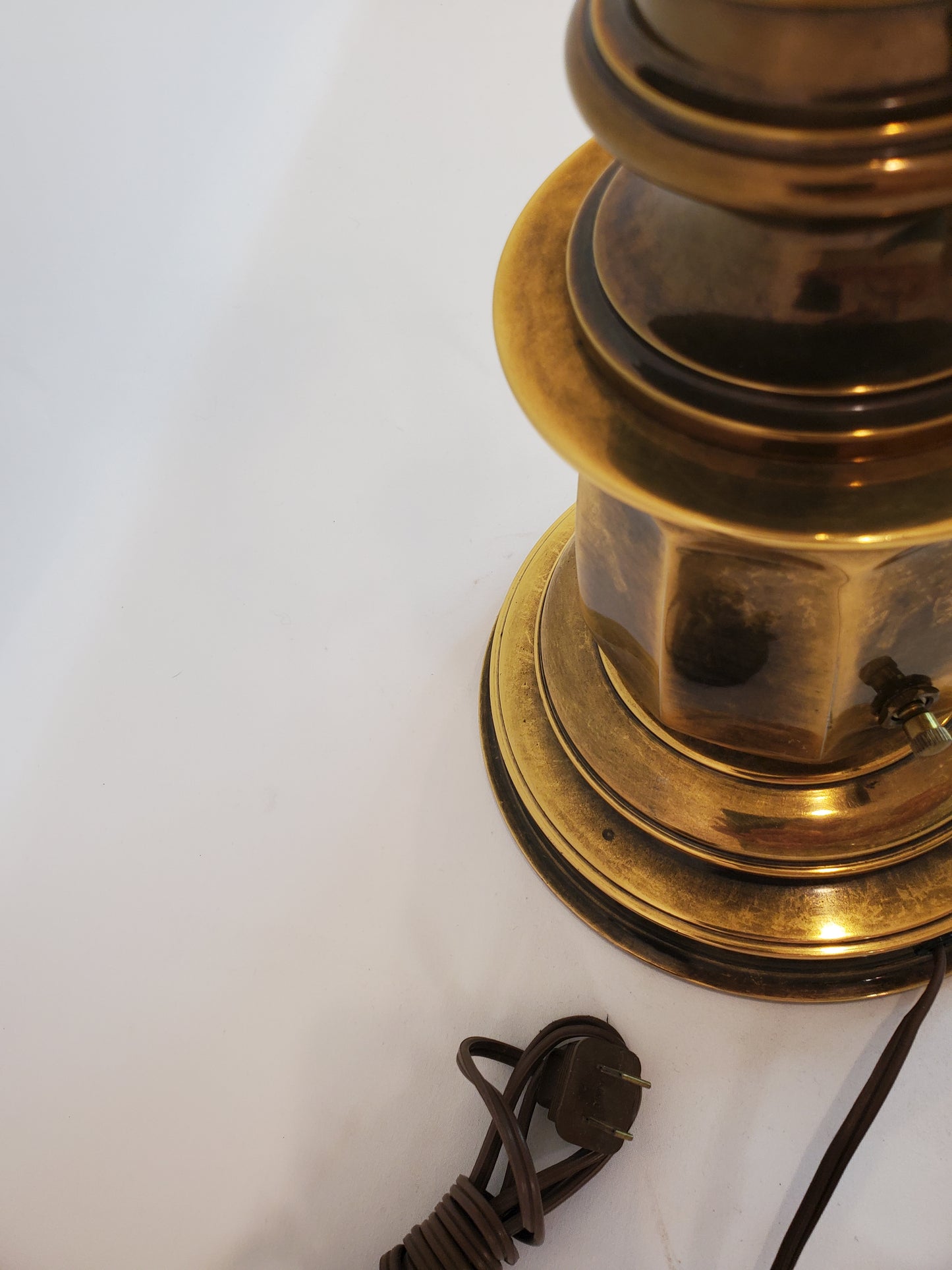 Vintage Traditional Style Brass Stiffel Column Table Lamp