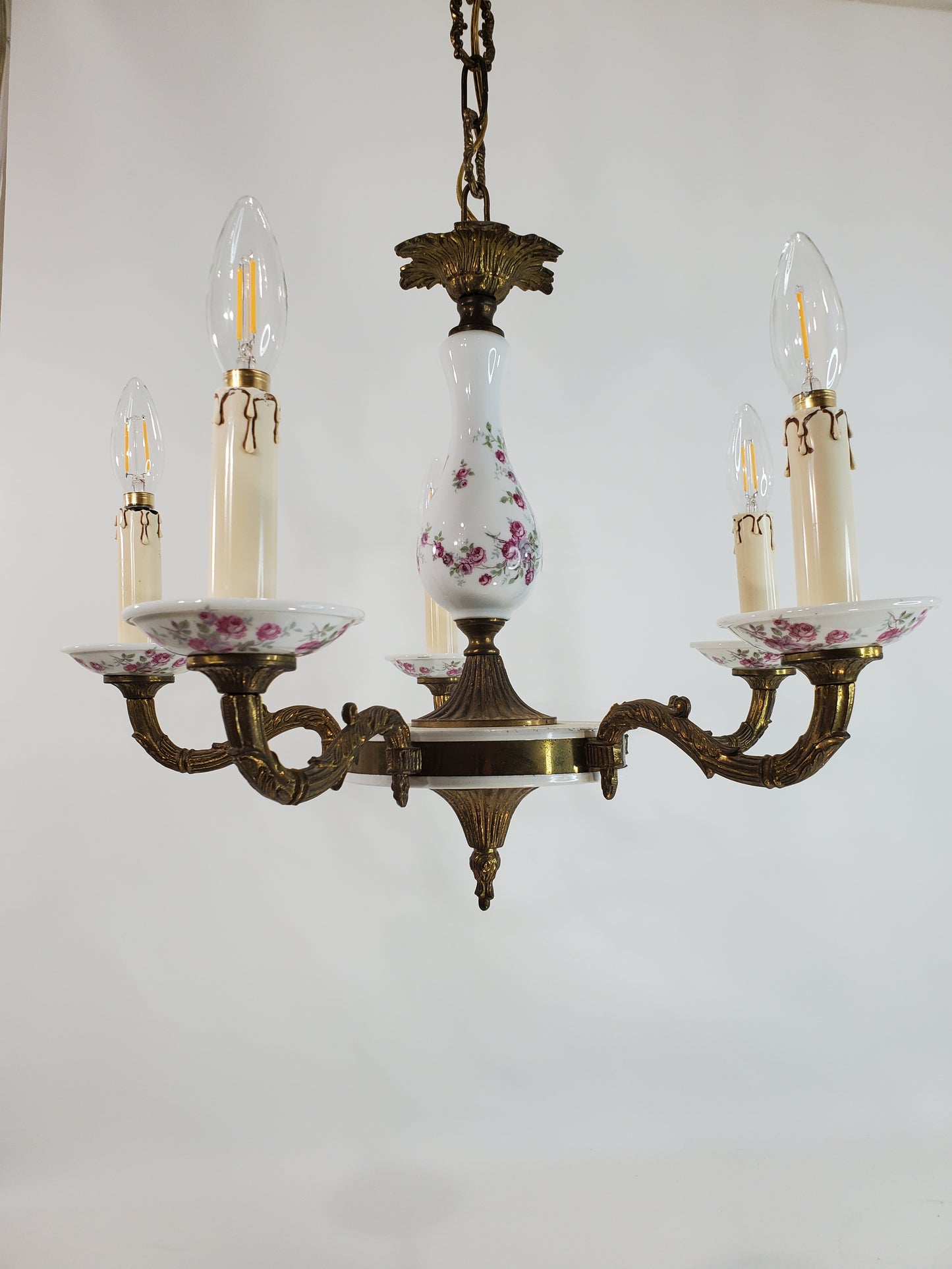 Mid-Century Brass and Porcelain 5-Light Floral Chandelier