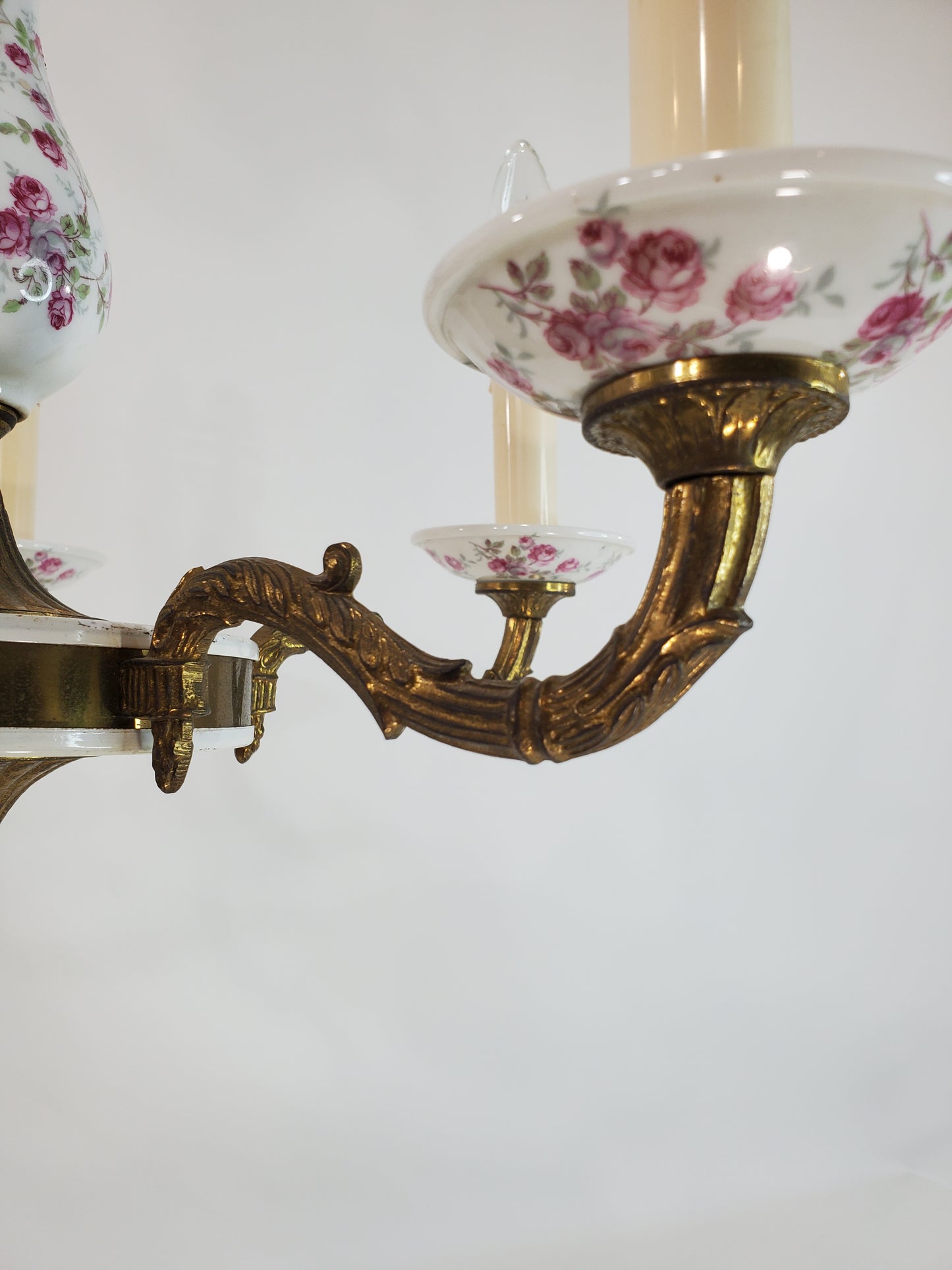 Mid-Century Brass and Porcelain 5-Light Floral Chandelier