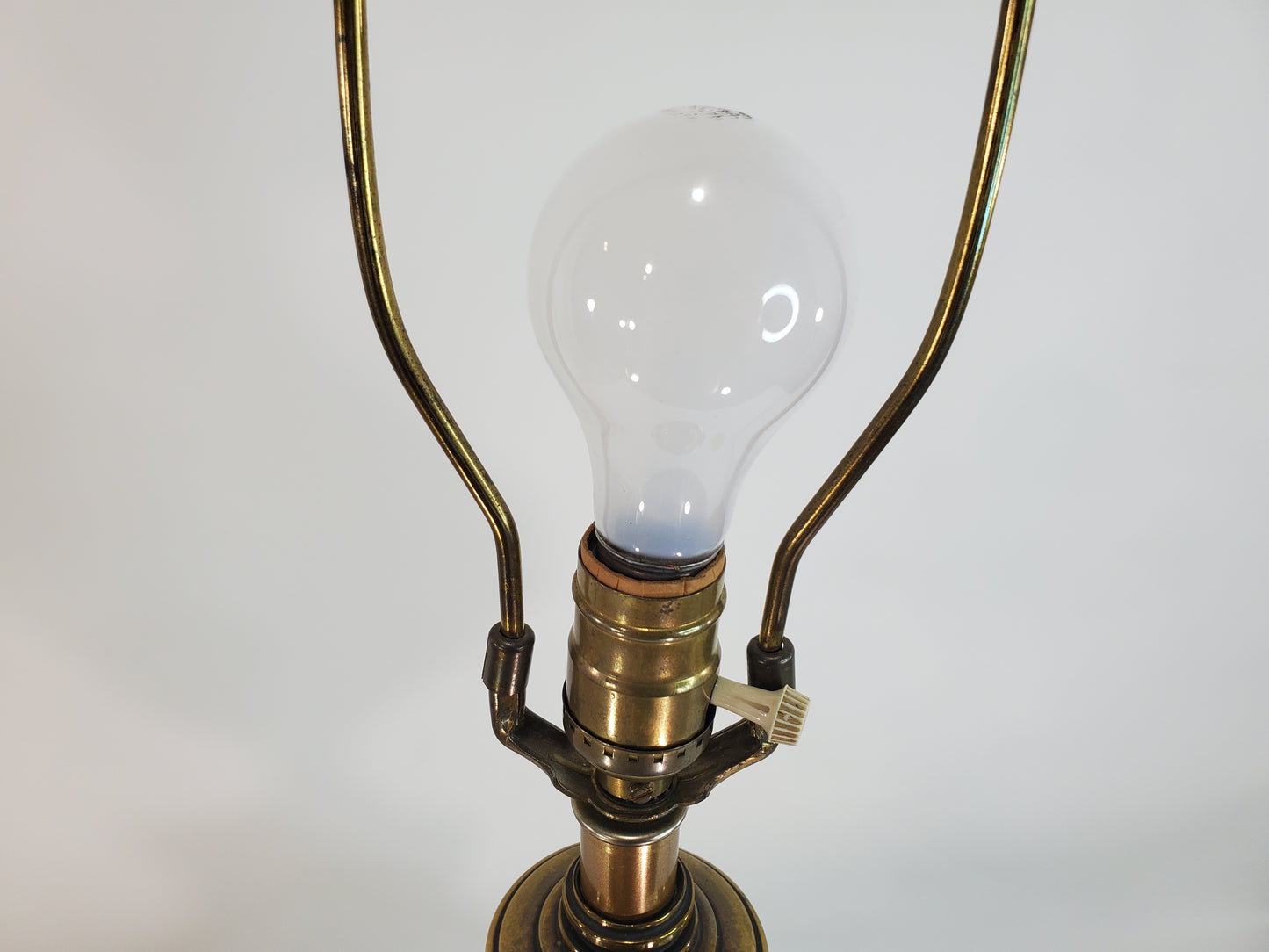 Heavy Vintage Stiffel Brass Table Lamp - Urn Shaped