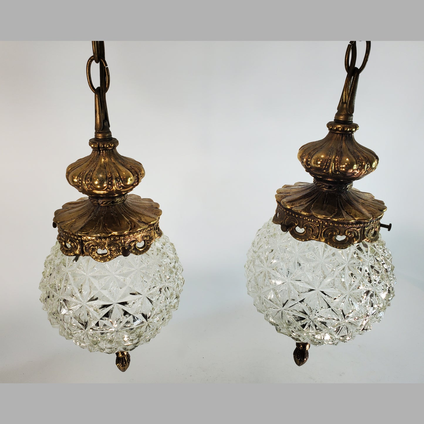 Vintage Hollywood Regency Double Pendant Hanging Swag Lamps