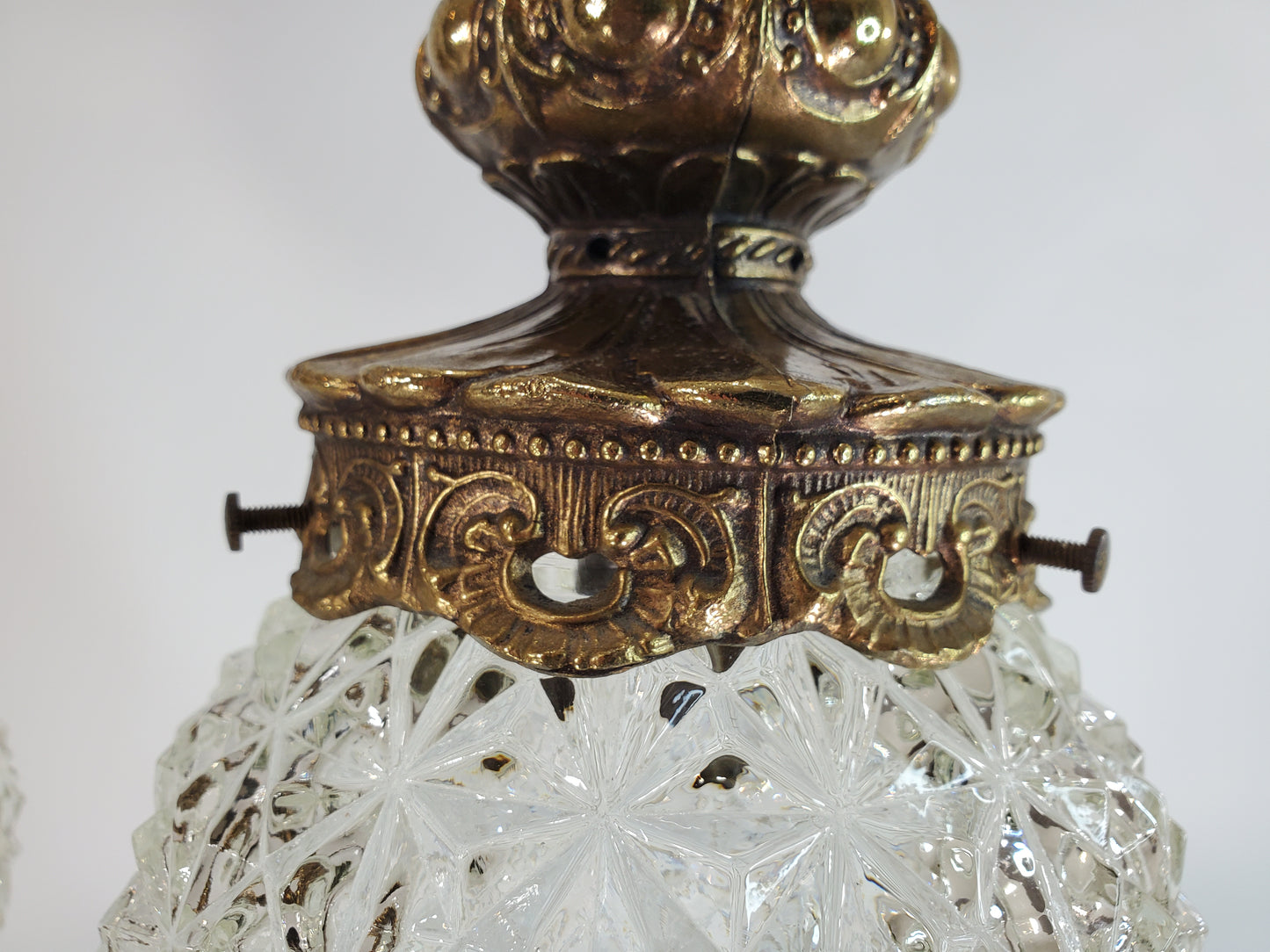 Vintage Hollywood Regency Double Pendant Hanging Swag Lamps
