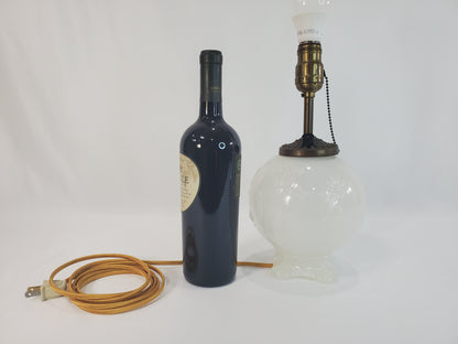 1940s Art Deco Aladdin Alacite Opalescent Glass Lamp w Illuminated Base