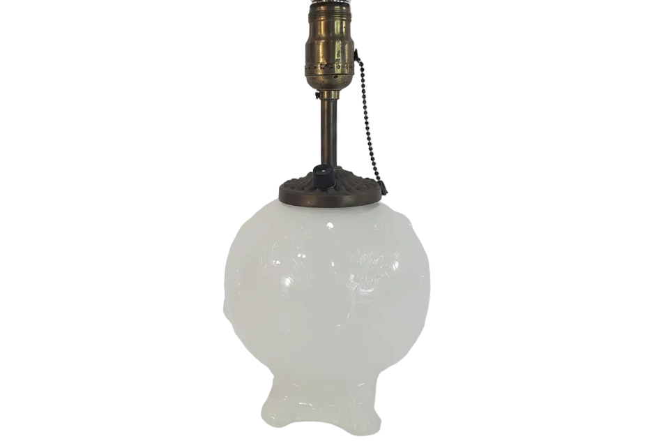 1940s Art Deco Aladdin Alacite Opalescent Glass Lamp w Illuminated Base