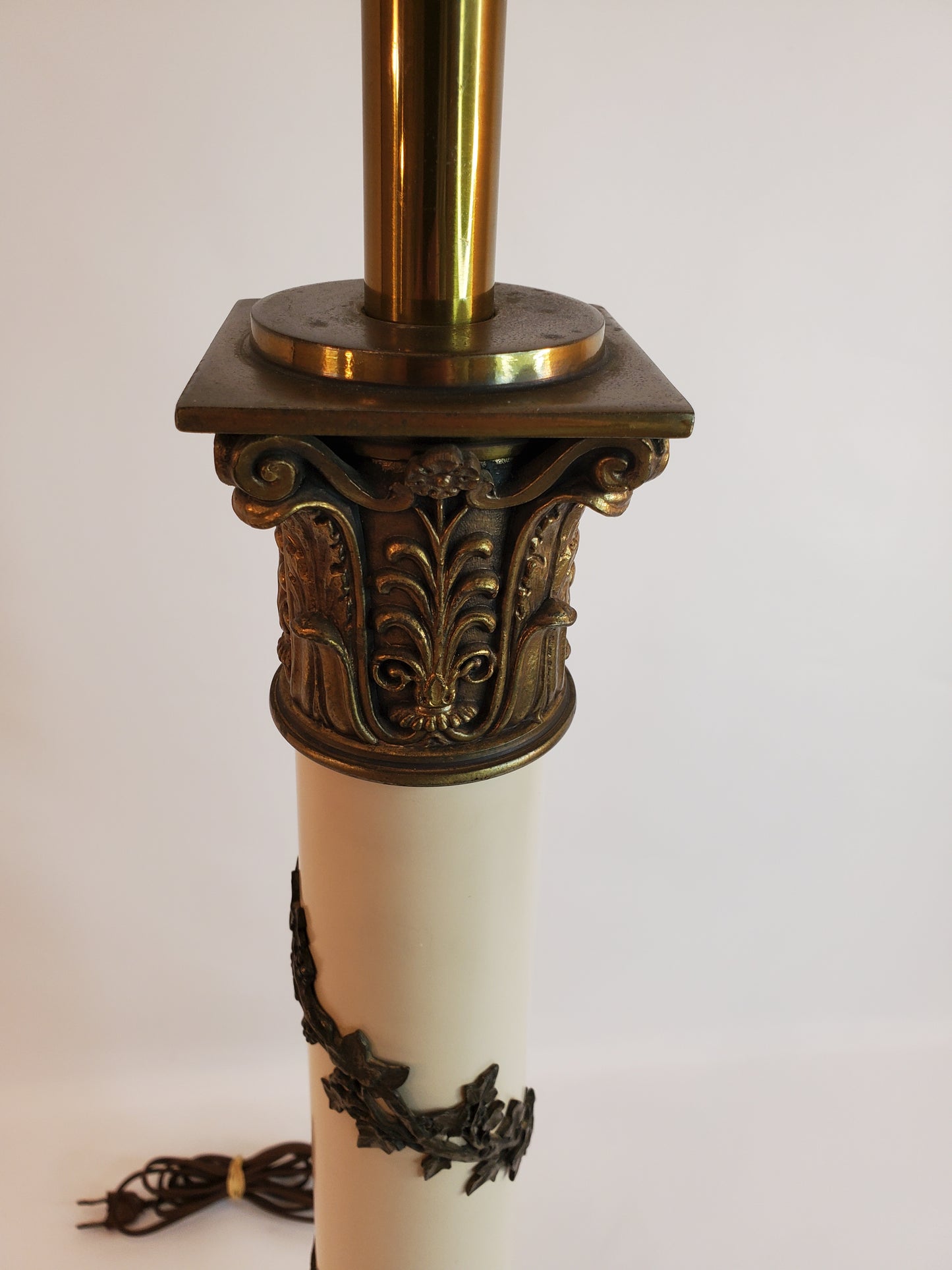 Stunning Stiffel Neoclassical Brass & Ivory Lacquered Table Lamp