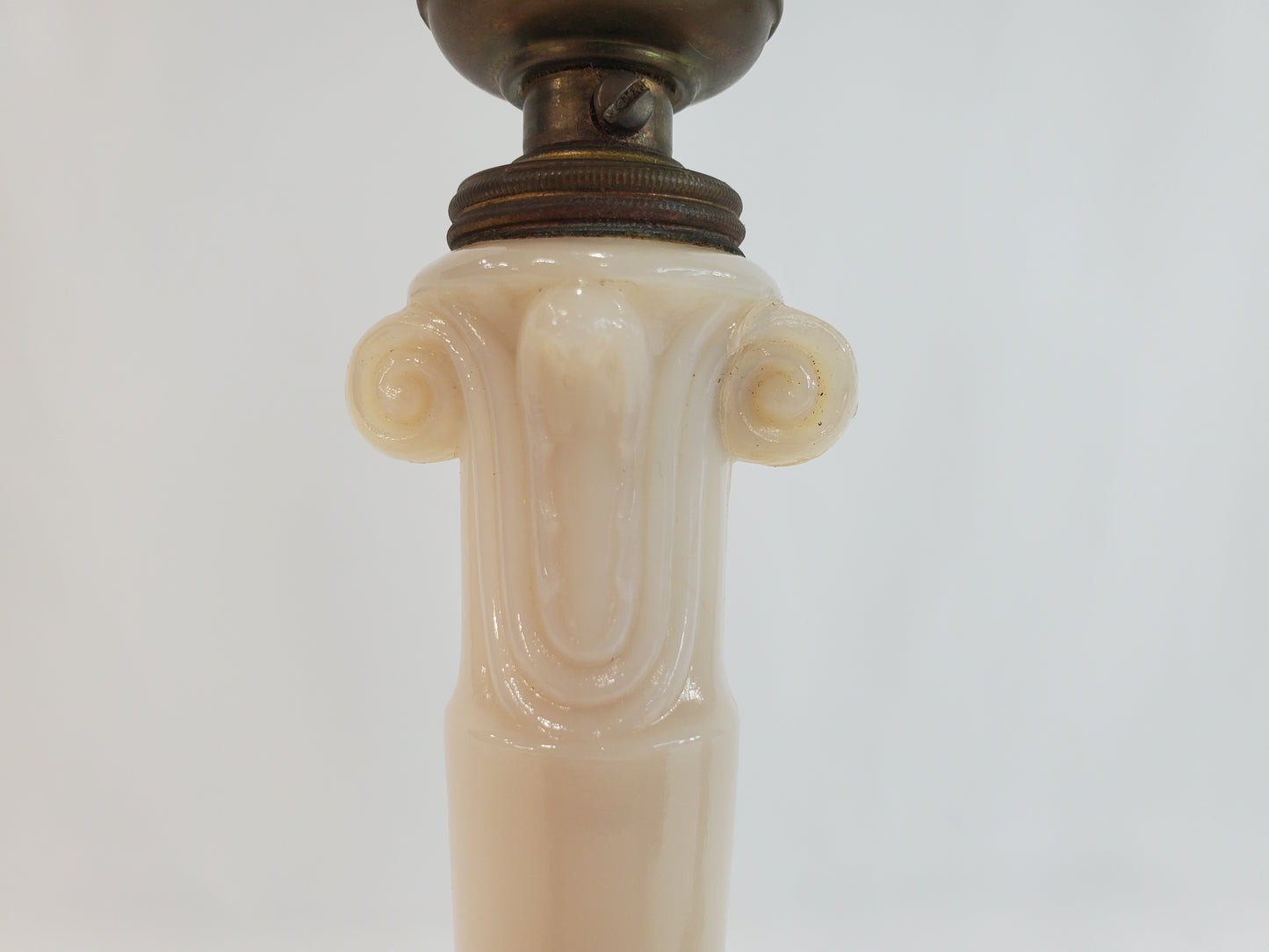 Pair Petite Aladdin Alacite Glass Boudoir Lamps