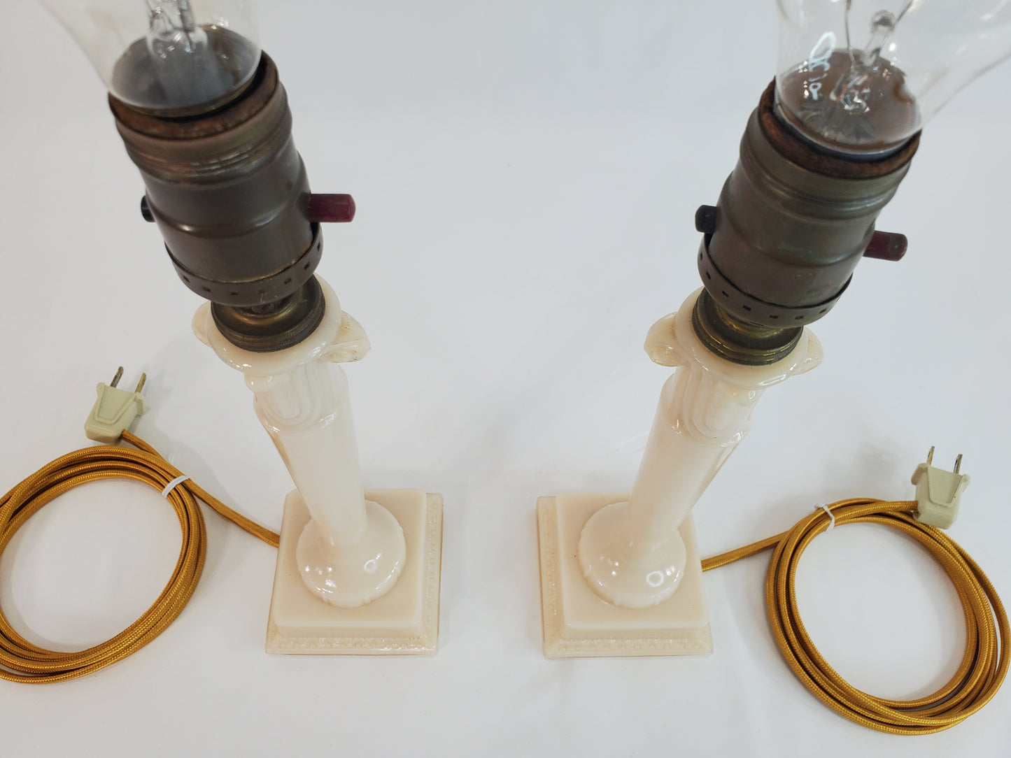 Pair Petite Aladdin Alacite Glass Boudoir Lamps