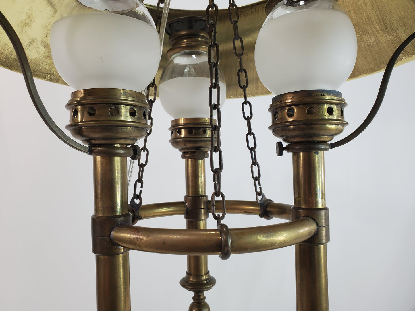 Vintage Brass Chapman Billiard Bouillotte Gaming Lamp