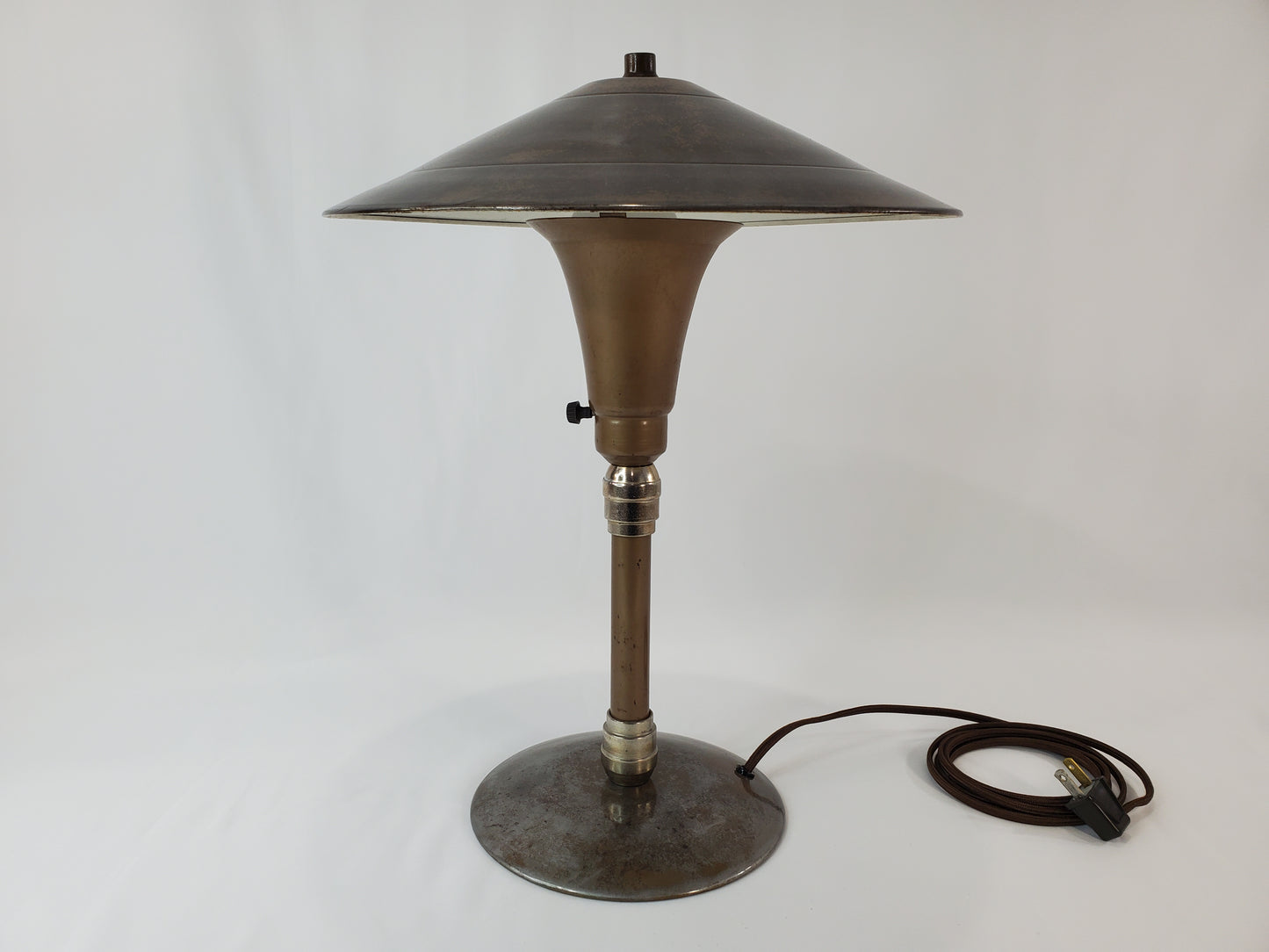 Iconic 1930s Art Deco Flying Saucer Desk Lamp
