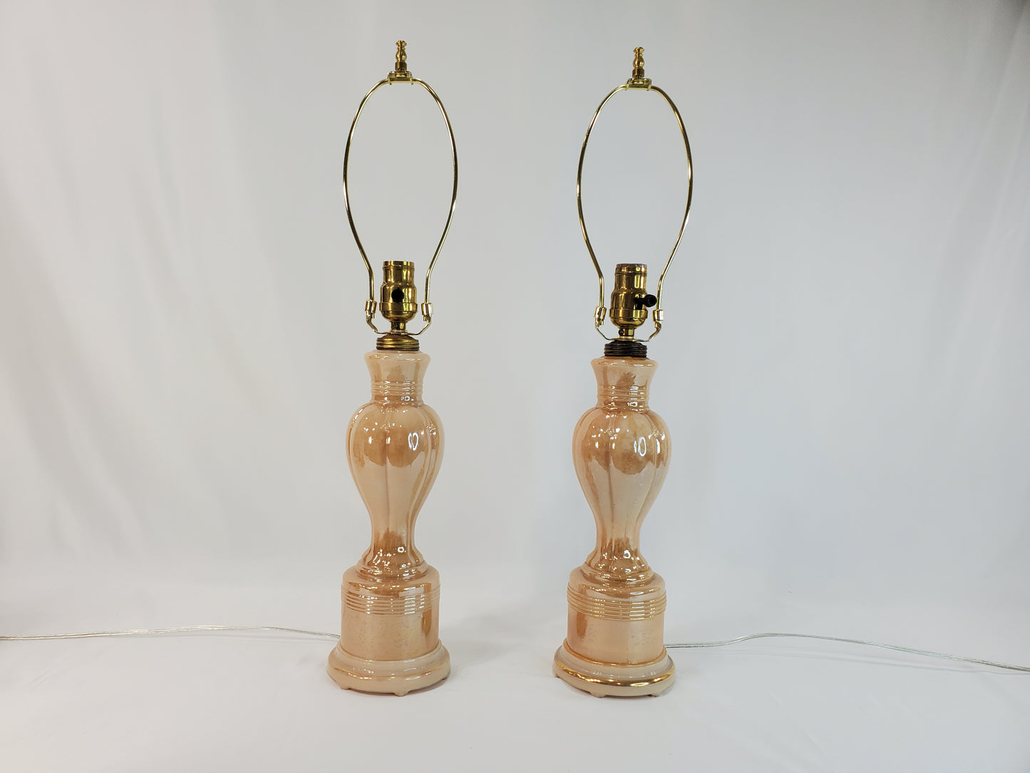 Pair of 1940s Aladdin Alacite G311 Table Lamps - Golden Lustre