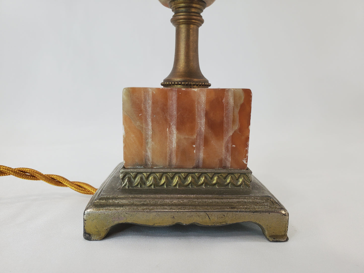 Vintage Alabaster Table Mantle Lamp