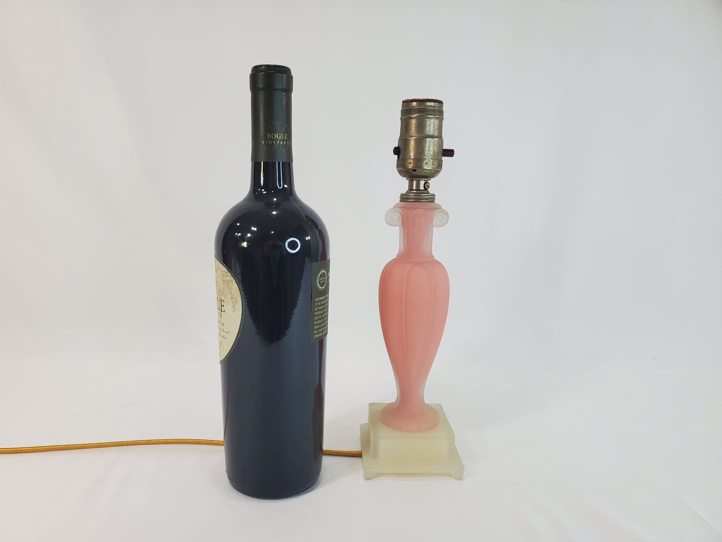 Vintage Aladdin Alacite Glass Boudoir Lamp Art Deco Pink