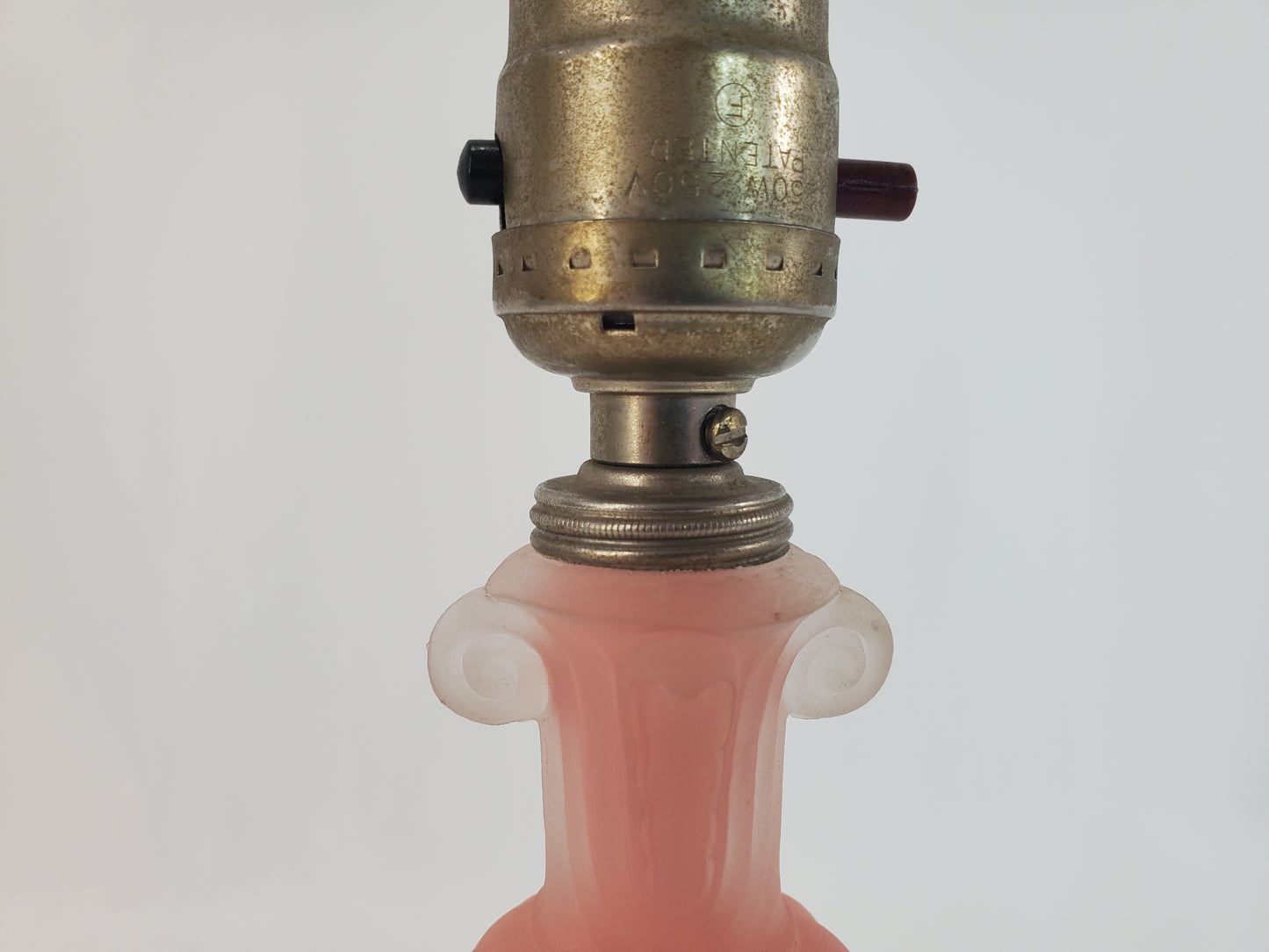 Vintage Aladdin Alacite Glass Boudoir Lamp Art Deco Pink