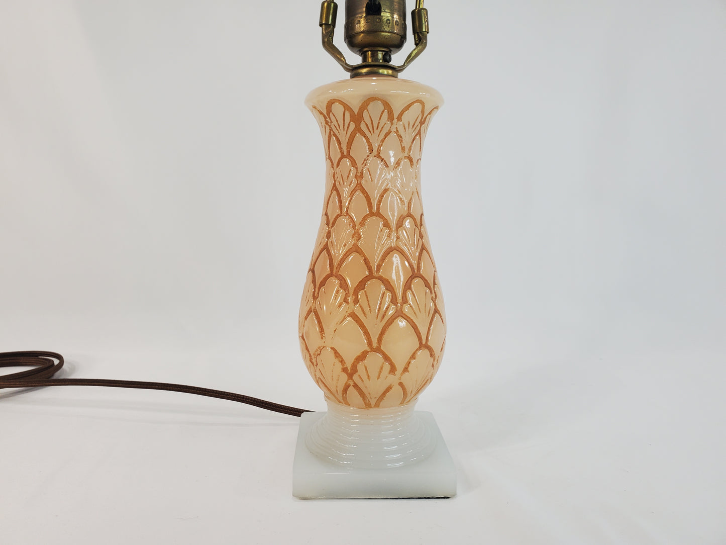 Vintage Aladdin Alacite Glass Table Lamp - Pineapple