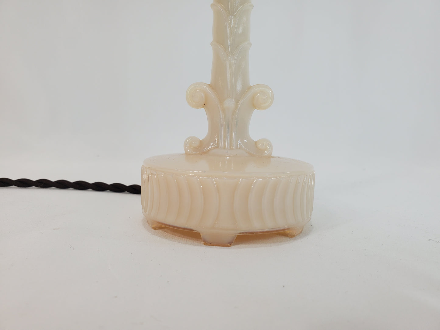 Vintage Aladdin Alacite Glass Table Lamp Leaf Column Design 1940s