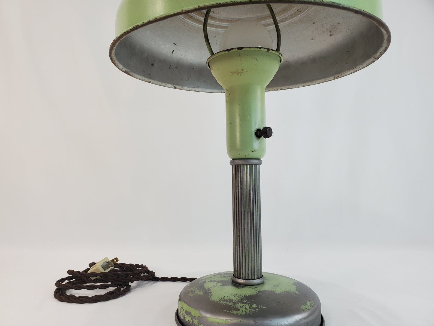 Vintage Art Deco Flying Saucer Lamp - Mint Green