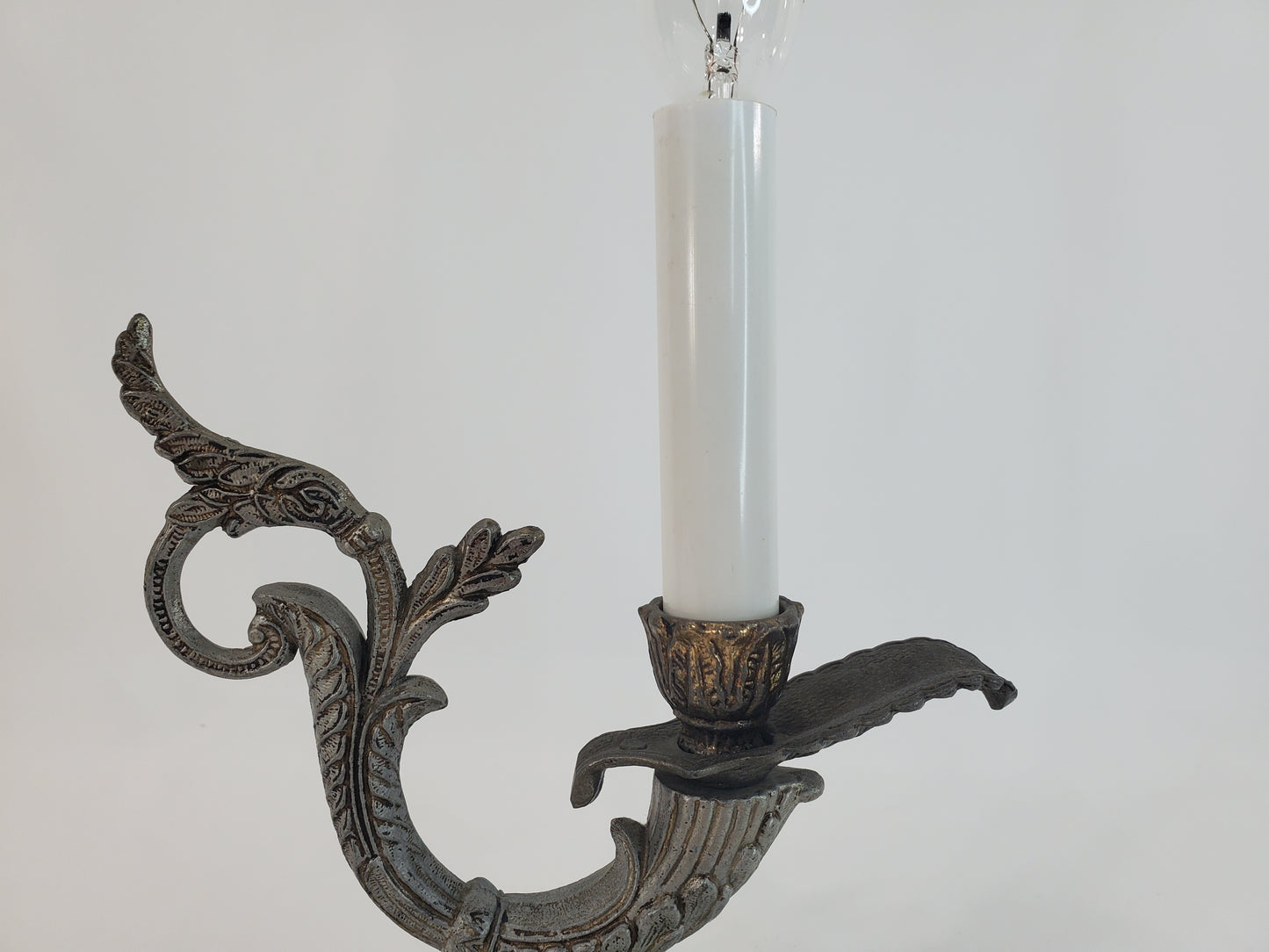 Vintage Spanish Chamber Candle Holder Table Lamp