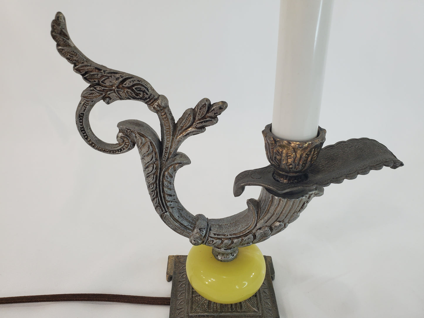 Vintage Spanish Chamber Candle Holder Table Lamp